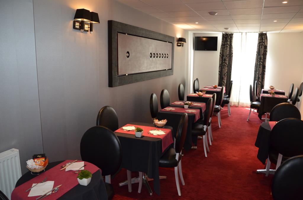 Logis Hotel Saint Martin Orleans Exterior photo